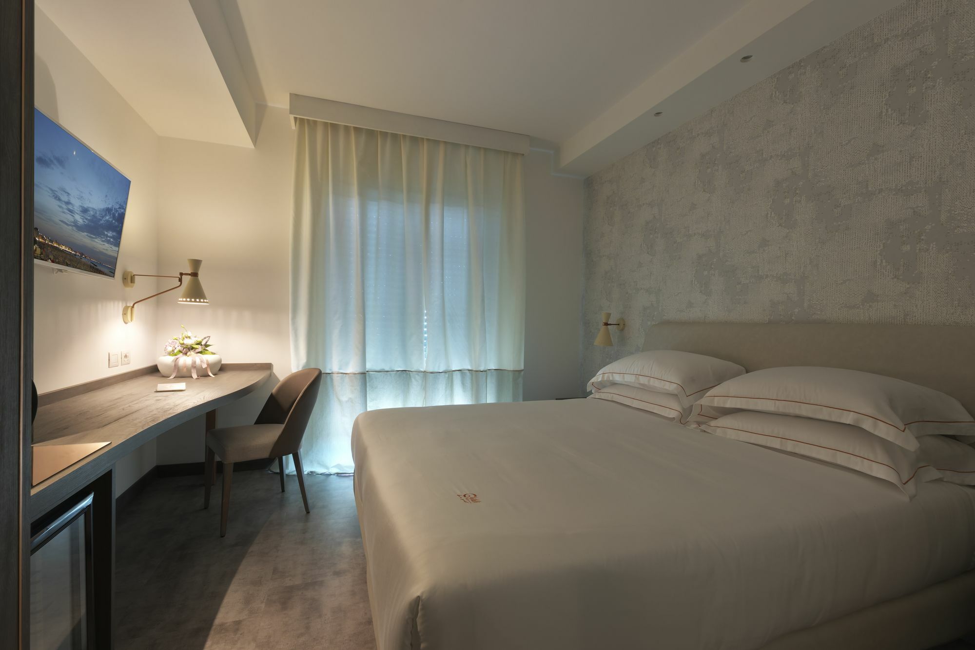 Ghibli Hotel ชิวิตาโนวา มาร์เค ภายนอก รูปภาพ